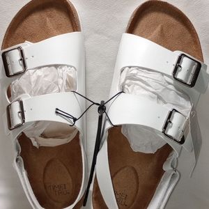 Time and Tru women's white medium back strap sandals